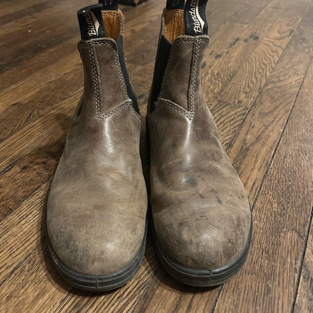 Womens Blundstone Boots 9.5 Grey